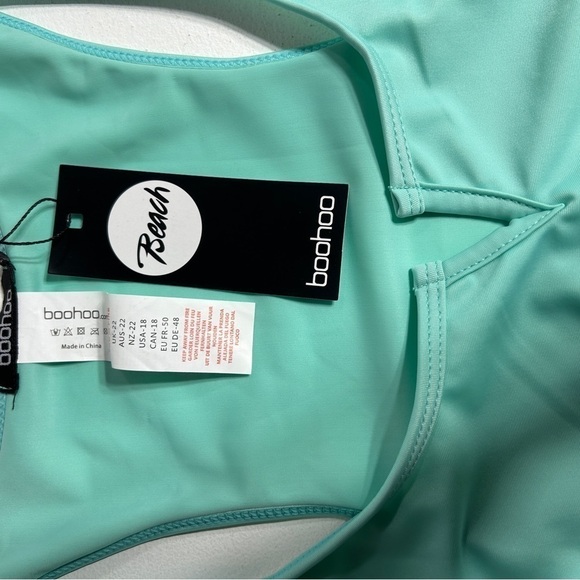 Boohoo plus essentials notch neck bikini top & high waisted bikini brief size 18 - Picture 2 of 7